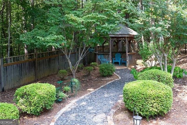 5300 Hill Road NW, Acworth, GA 30101