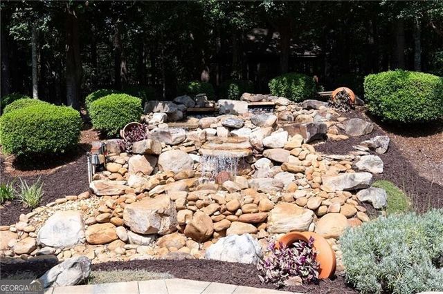 5300 Hill Road NW, Acworth, GA 30101