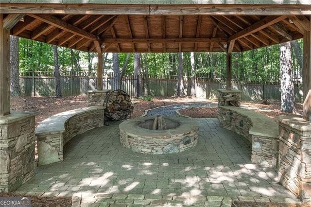 5300 Hill Road NW, Acworth, GA 30101