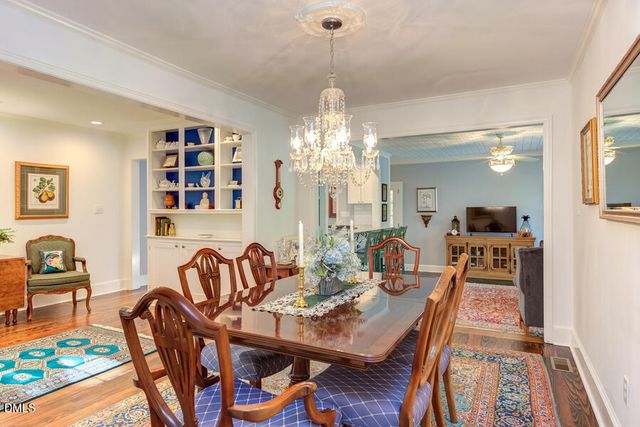 519 Dogwood Drive, Chapel Hill, NC 27516