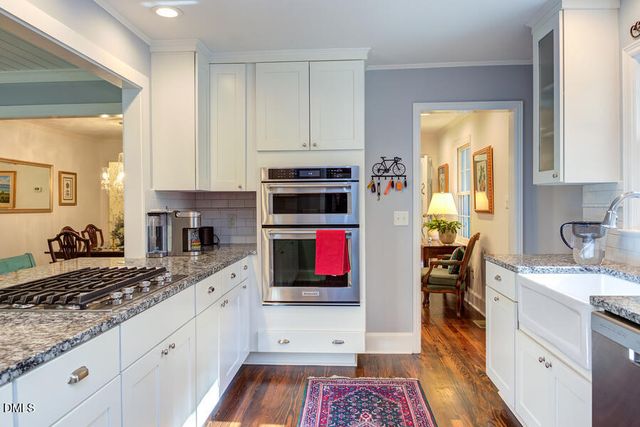 519 Dogwood Drive, Chapel Hill, NC 27516