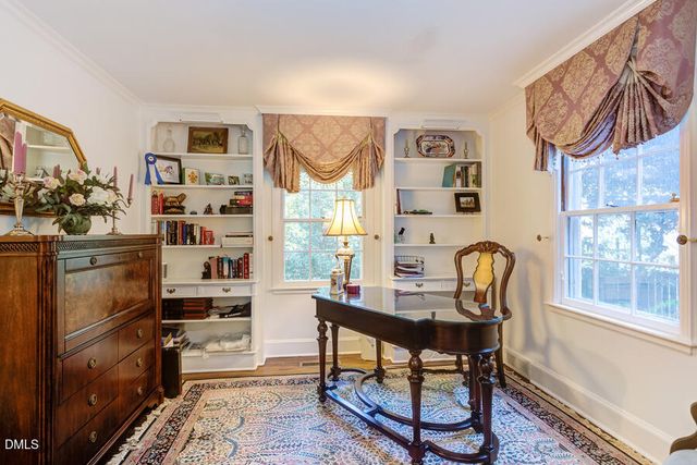 519 Dogwood Drive, Chapel Hill, NC 27516