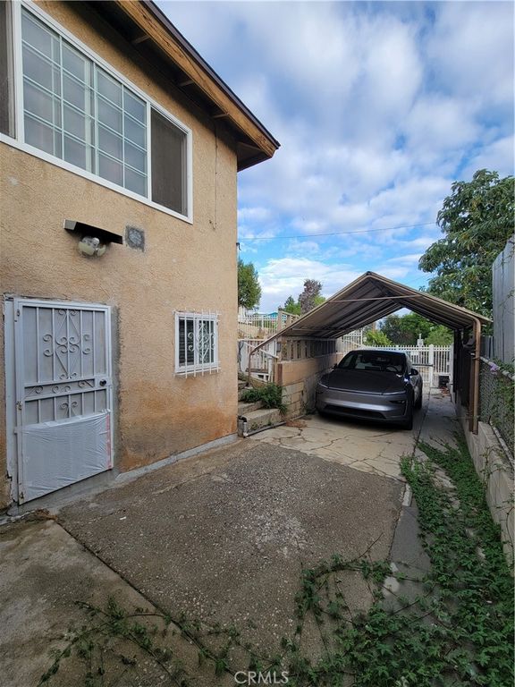 519 N Indiana, Los Angeles, CA 90063 — exterior