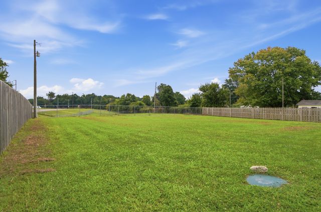 6610 Rogers Lane, Burlington, KY 41005