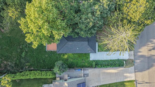 52 Crystal Beach Boulevard, Moriches, NY 11955
