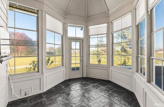 6921 Mangrove Lane, Fort Wayne, IN 46835