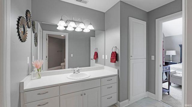 6921 Mangrove Lane, Fort Wayne, IN 46835