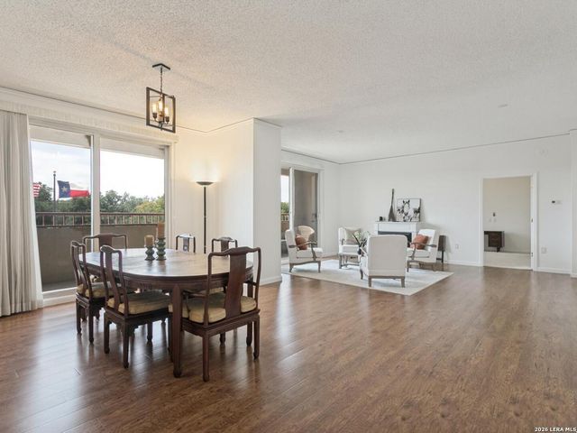 1 Towers Park Ln Apt 317, San Antonio, TX 78209