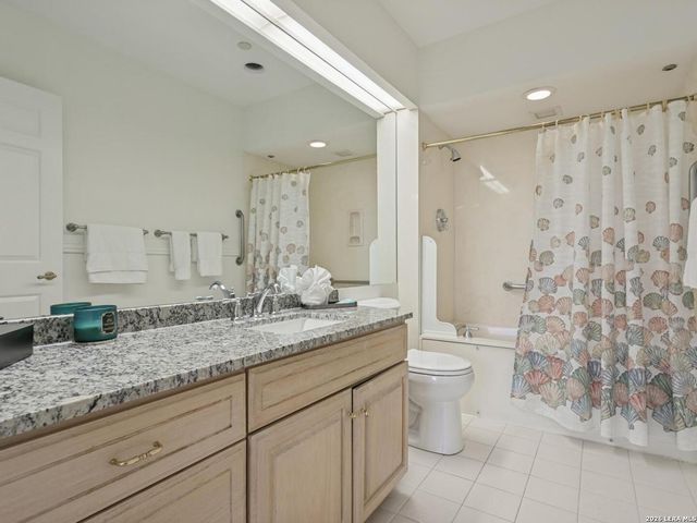 1 Towers Park Ln Apt 317, San Antonio, TX 78209