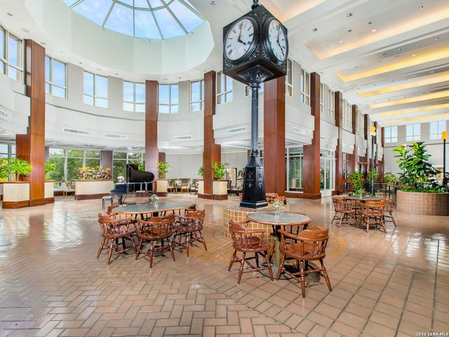 1 Towers Park Ln Apt 317, San Antonio, TX 78209