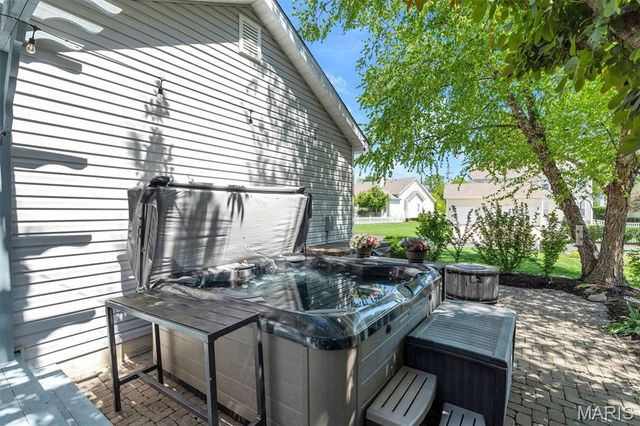 706 Rolling Wind Drive, O'fallon, MO 63368