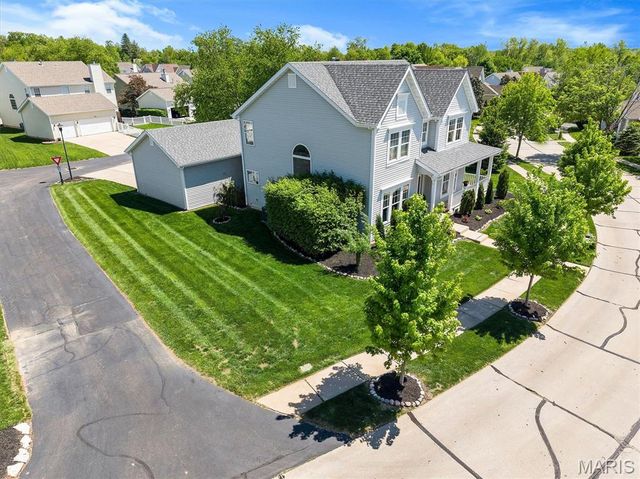 706 Rolling Wind Drive, O'fallon, MO 63368