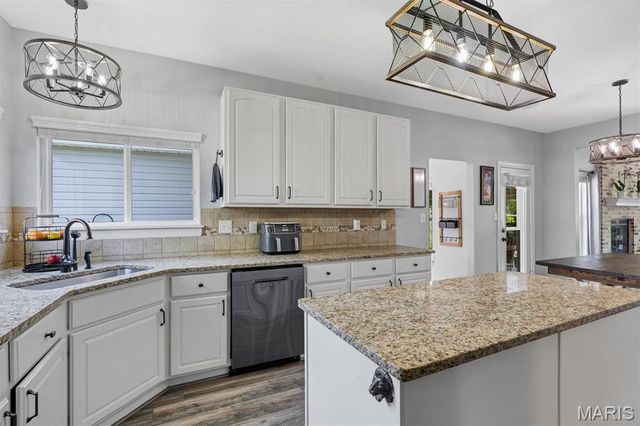 706 Rolling Wind Drive, O'fallon, MO 63368
