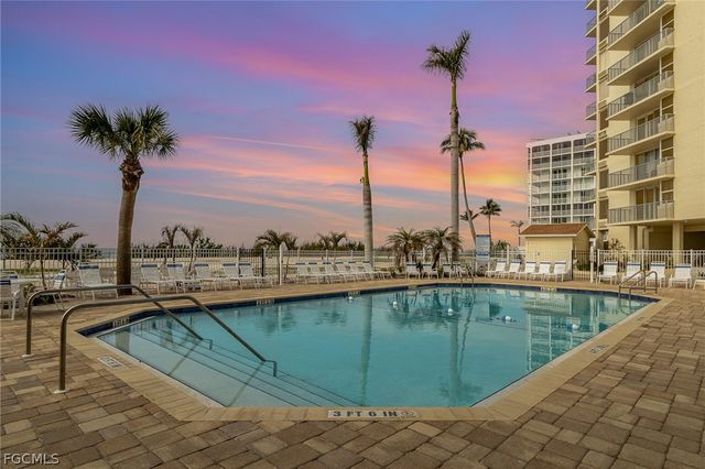 7330 Estero BLVD 202, Fort Myers Beach, FL 33931