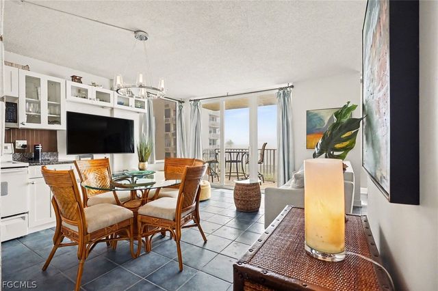 7330 Estero BLVD 202, Fort Myers Beach, FL 33931