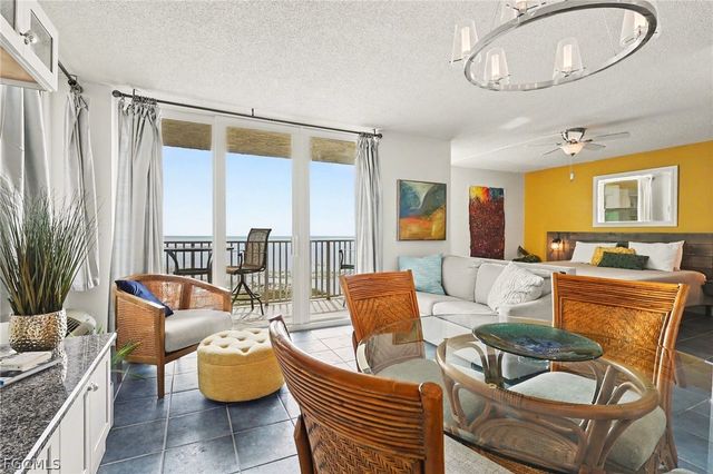 7330 Estero BLVD 202, Fort Myers Beach, FL 33931