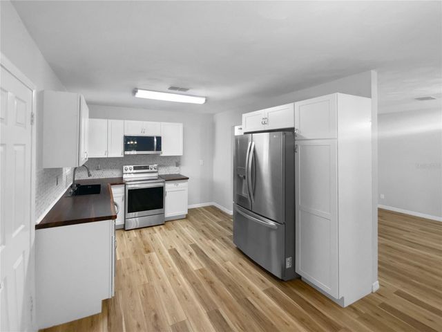 186 GRAND AVENUE, Brooksville, FL 34604