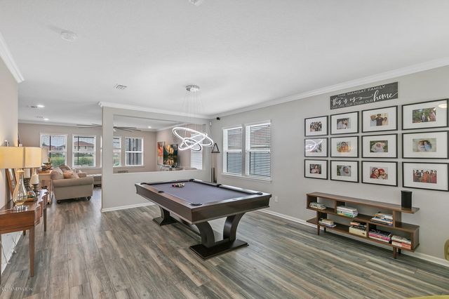 258 HERITAGE OAKS Drive, St. Johns, FL 32259