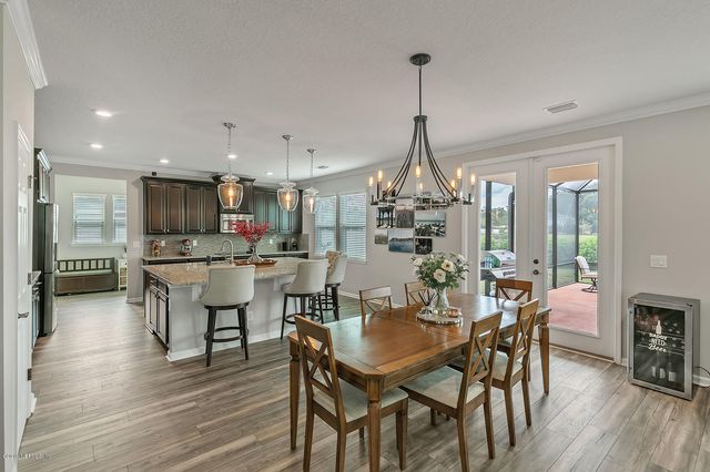 258 HERITAGE OAKS Drive, St. Johns, FL 32259