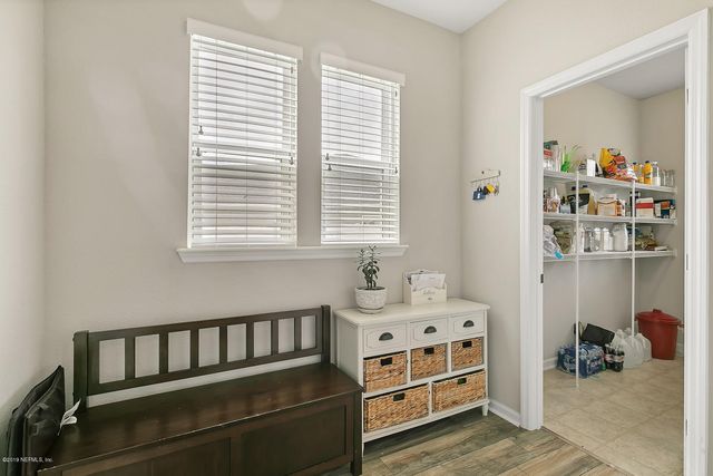 258 HERITAGE OAKS Drive, St. Johns, FL 32259