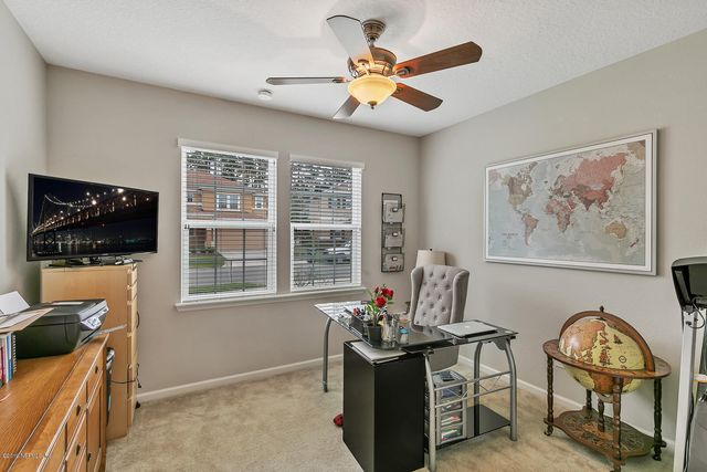 258 HERITAGE OAKS Drive, St. Johns, FL 32259