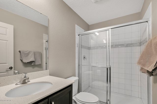 258 HERITAGE OAKS Drive, St. Johns, FL 32259