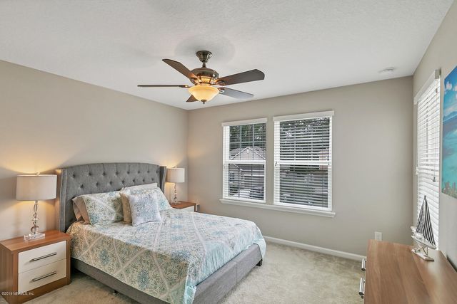 258 HERITAGE OAKS Drive, St. Johns, FL 32259