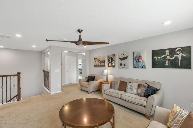 258 HERITAGE OAKS Drive, St. Johns, FL 32259