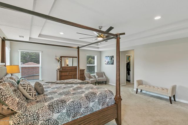 258 HERITAGE OAKS Drive, St. Johns, FL 32259