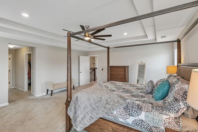 258 HERITAGE OAKS Drive, St. Johns, FL 32259