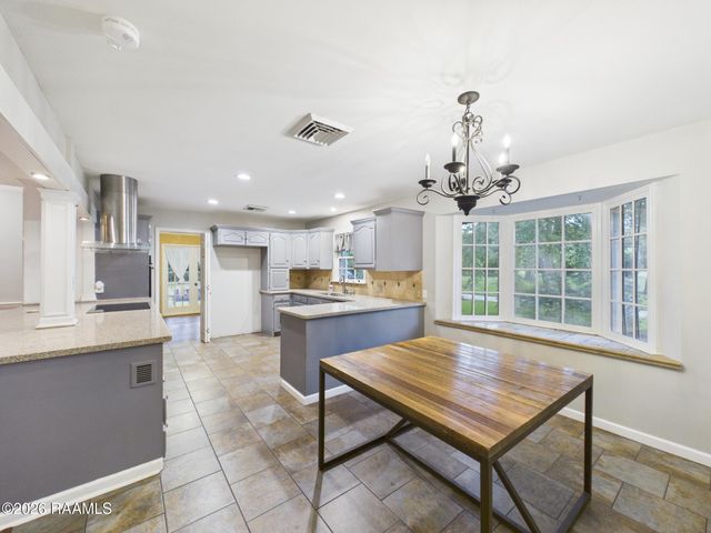 127 Beau Coteau Parkway, Broussard, LA 70518