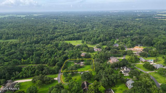 127 Beau Coteau Parkway, Broussard, LA 70518
