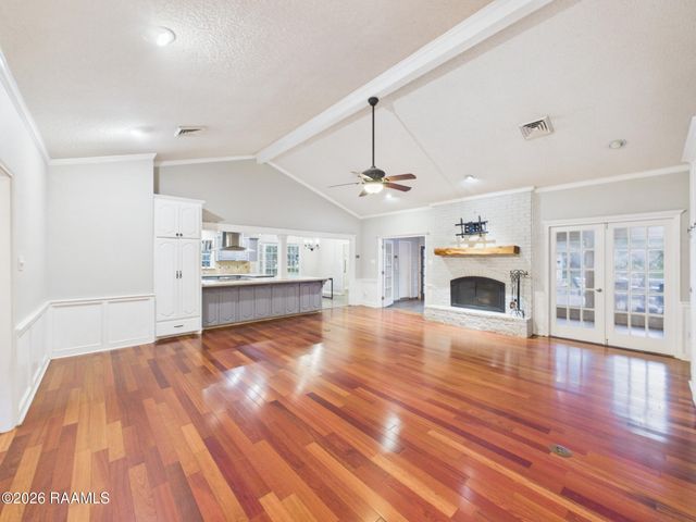 127 Beau Coteau Parkway, Broussard, LA 70518