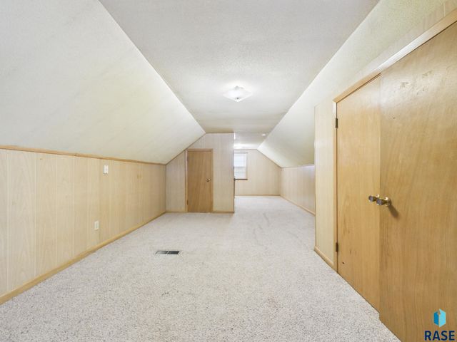 308 E 18th St Street, Sioux Falls, SD 57104