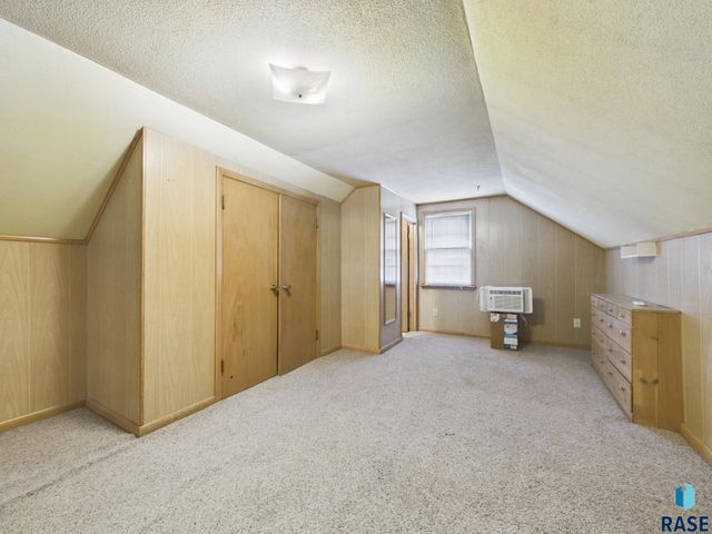 308 E 18th St Street, Sioux Falls, SD 57104