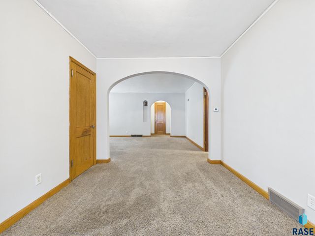 308 E 18th St Street, Sioux Falls, SD 57104
