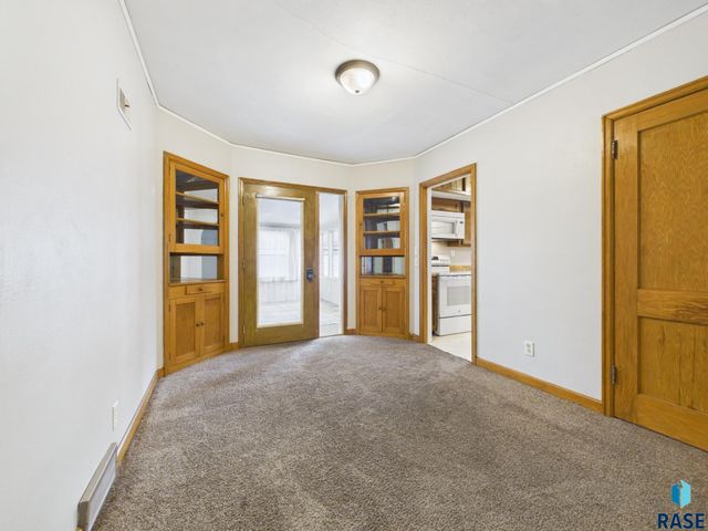 308 E 18th St Street, Sioux Falls, SD 57104