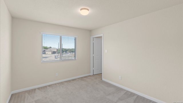 6847 FORT BND, San Antonio, TX 78223