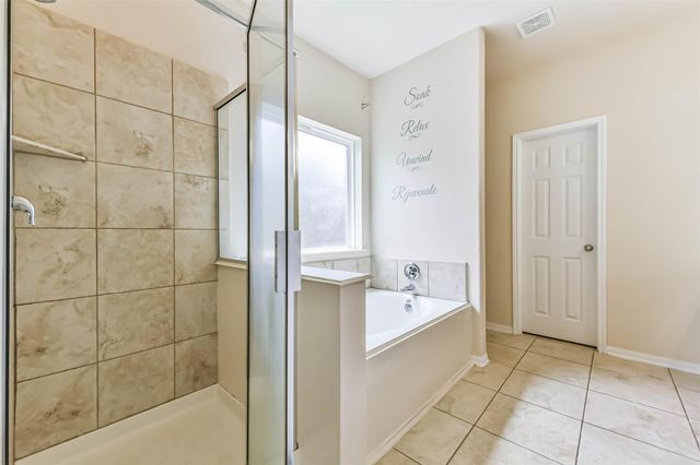 2626 Fresh Dawn Drive, Fresno, TX 77545