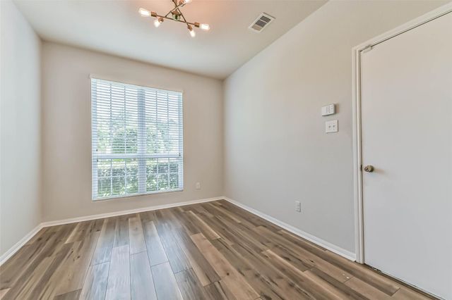 2626 Fresh Dawn Drive, Fresno, TX 77545