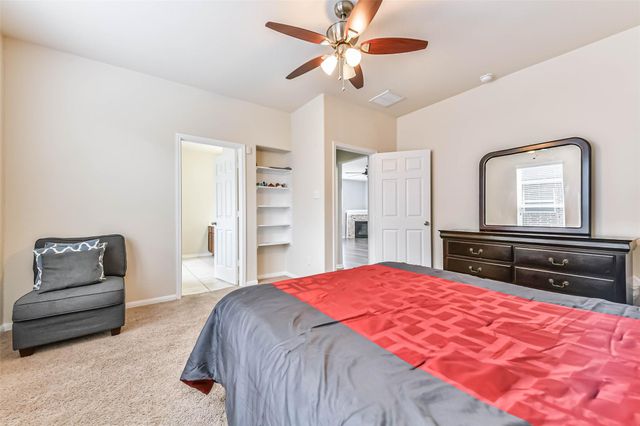 2626 Fresh Dawn Drive, Fresno, TX 77545