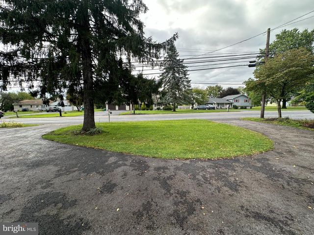 923 WERTZVILLE RD, Enola, PA 17025