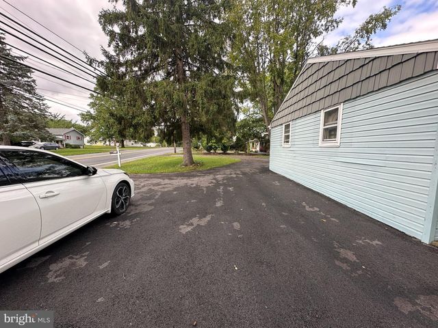 923 WERTZVILLE RD, Enola, PA 17025