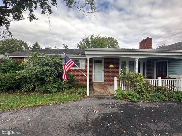 923 WERTZVILLE RD, Enola, PA 17025