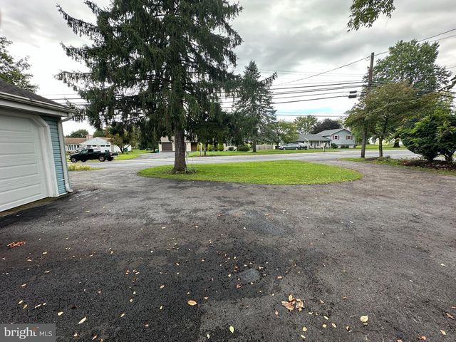 923 WERTZVILLE RD, Enola, PA 17025