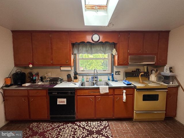 923 WERTZVILLE RD, Enola, PA 17025