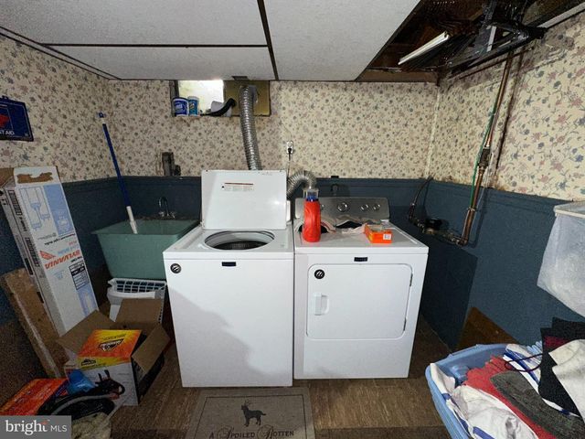 923 WERTZVILLE RD, Enola, PA 17025