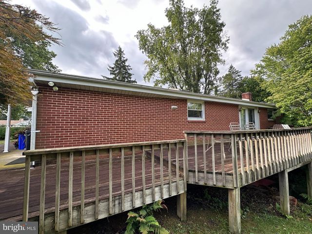 923 WERTZVILLE RD, Enola, PA 17025