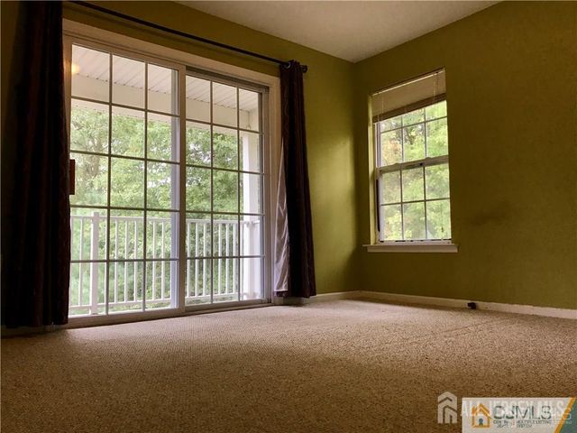 141 Forest Drive, Piscataway, NJ 08854