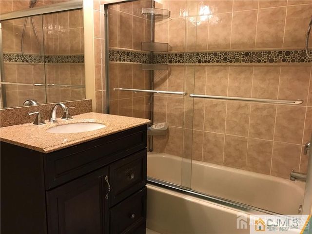 141 Forest Drive, Piscataway, NJ 08854